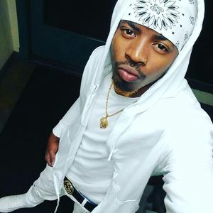 Meet your Posher, Felix